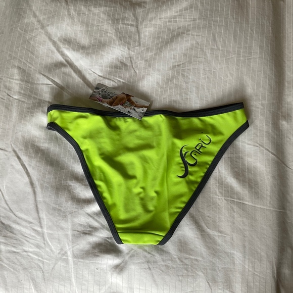 NWT classic bikini bottom - Picture 6 of 6